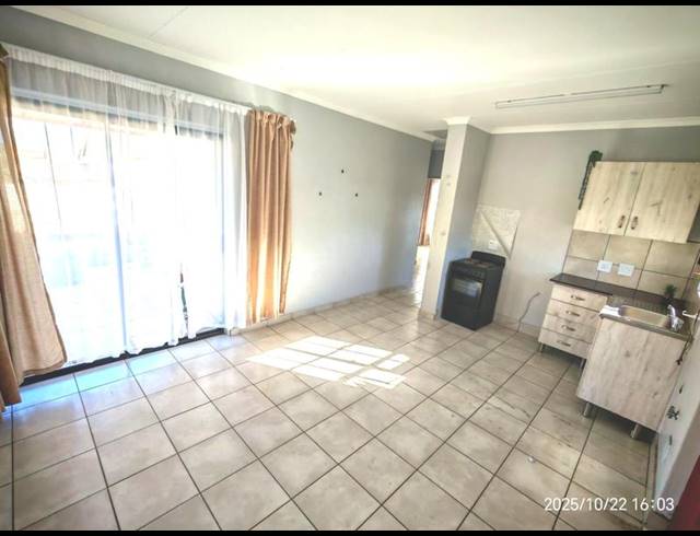 3 BEDROOM PROPERTY TO RENT IN WATERKLOOF EAST